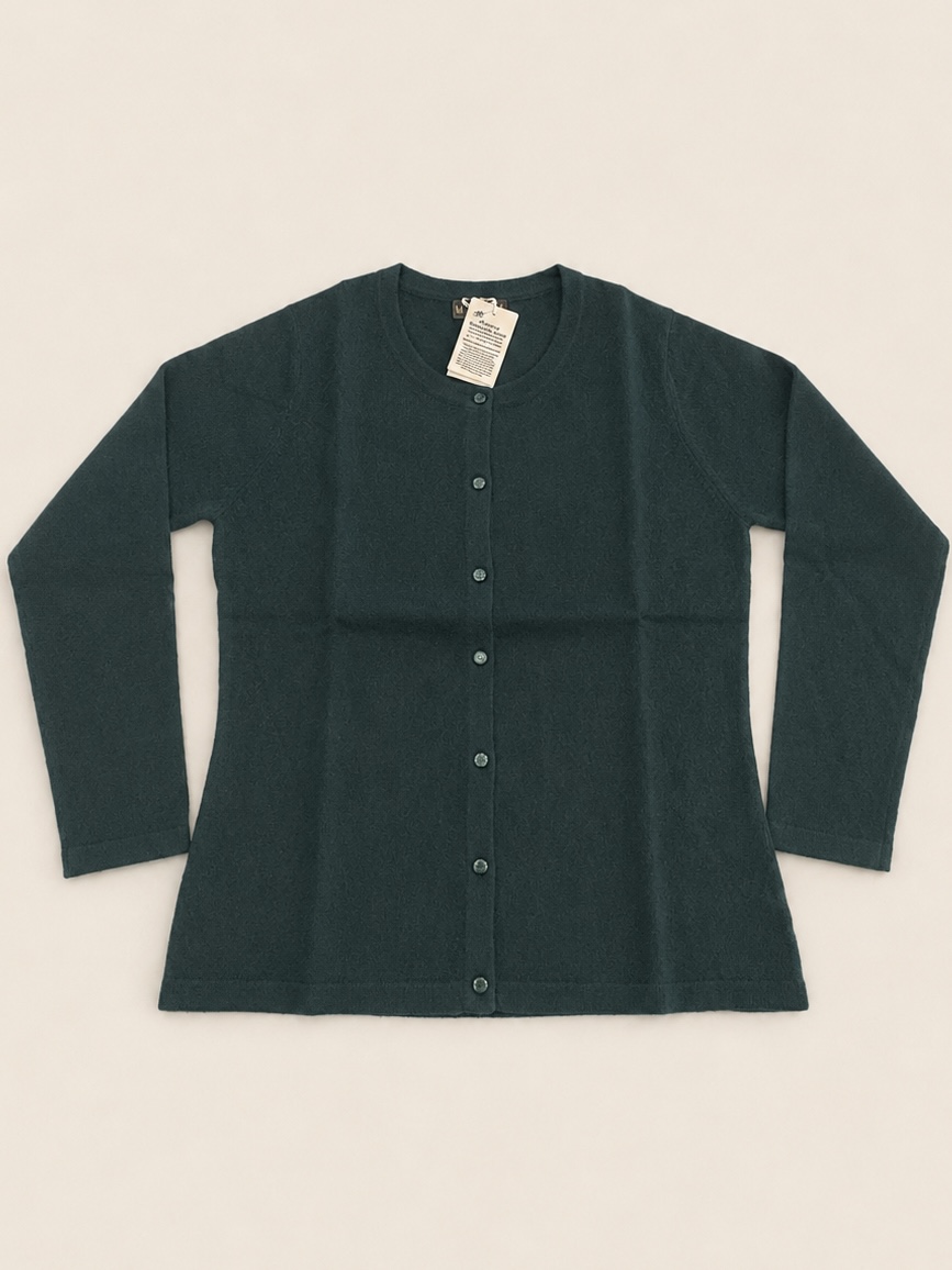 Woman Round Neck Cardigan Sweater